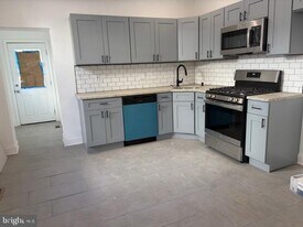 1811 E Airdrie St in Philadelphia, PA - Building Photo