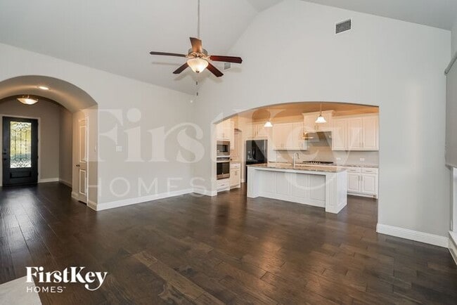 9904 Bitterroot Dr in Little Elm, TX - Building Photo - Building Photo