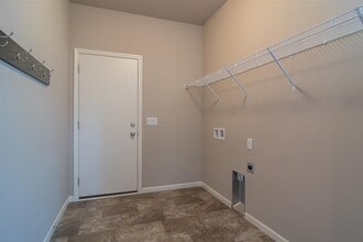 343 Sunshine Ln in Verona, WI - Building Photo - Building Photo