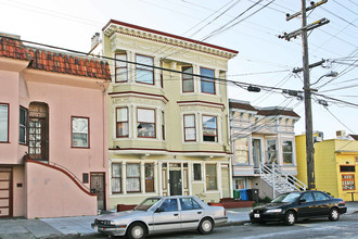 2426 Bryant St in San Francisco, CA - Building Photo - Building Photo