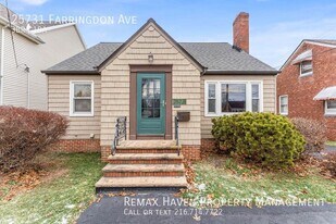 25731 Farringdon Ave in Euclid, OH - Building Photo