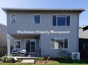 4441 Hibiscus Cir SW in Port Orchard, WA - Building Photo - Building Photo