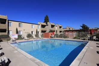 Sturbridge Village Apartments in Fullerton, CA - Building Photo - Building Photo