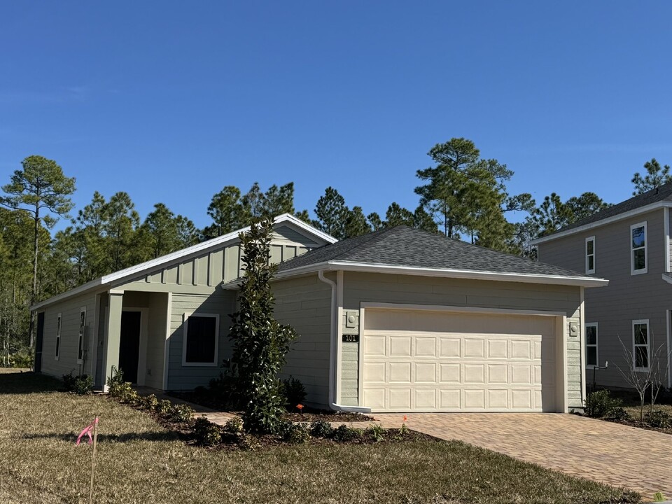 101 River Strand Ln in St. Augustine, FL - Building Photo