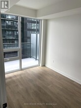 117-3117 Broadway Ave in Toronto, ON - Building Photo - Building Photo
