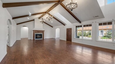 1414 W Cypress St in Rogers, AR - Building Photo - Building Photo