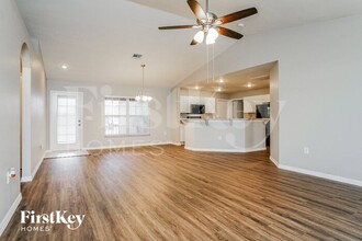 322 NE 14th Terrace in Cape Coral, FL - Building Photo - Building Photo
