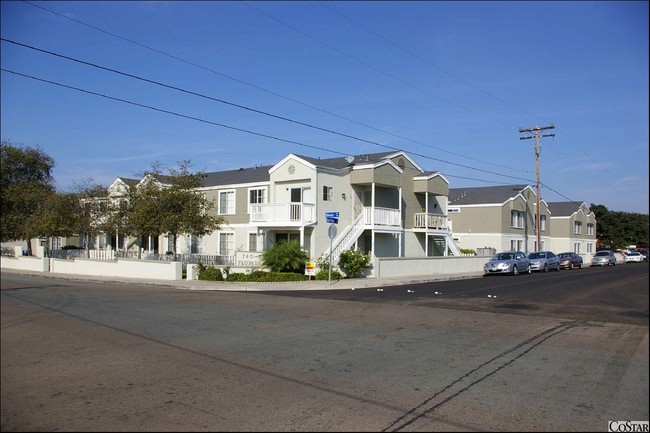 Rancho Cornado Condos in Imperial Beach, CA - Building Photo - Building Photo