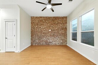 2005 Zach Scott St in Austin, TX - Building Photo - Building Photo