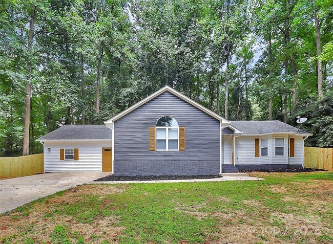 property at 1540 Nichole Ln