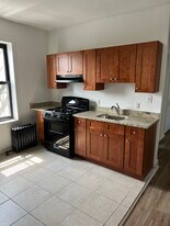 53 Union Ave, Unit 404 in Irvington, NJ - Building Photo