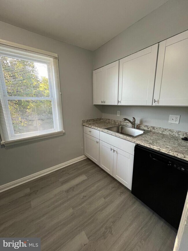 110X Gleneagle Rd in Baltimore, MD - Building Photo - Building Photo