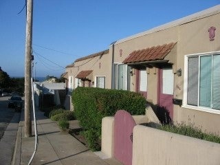 164 Evans Ave in Pacific Grove, CA - Foto de edificio - Building Photo