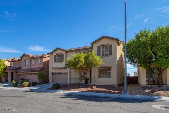 3916 Copper Stone Ct in North Las Vegas, NV - Building Photo - Building Photo