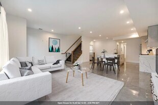 290 Griffith St in Jersey City, NJ - Building Photo