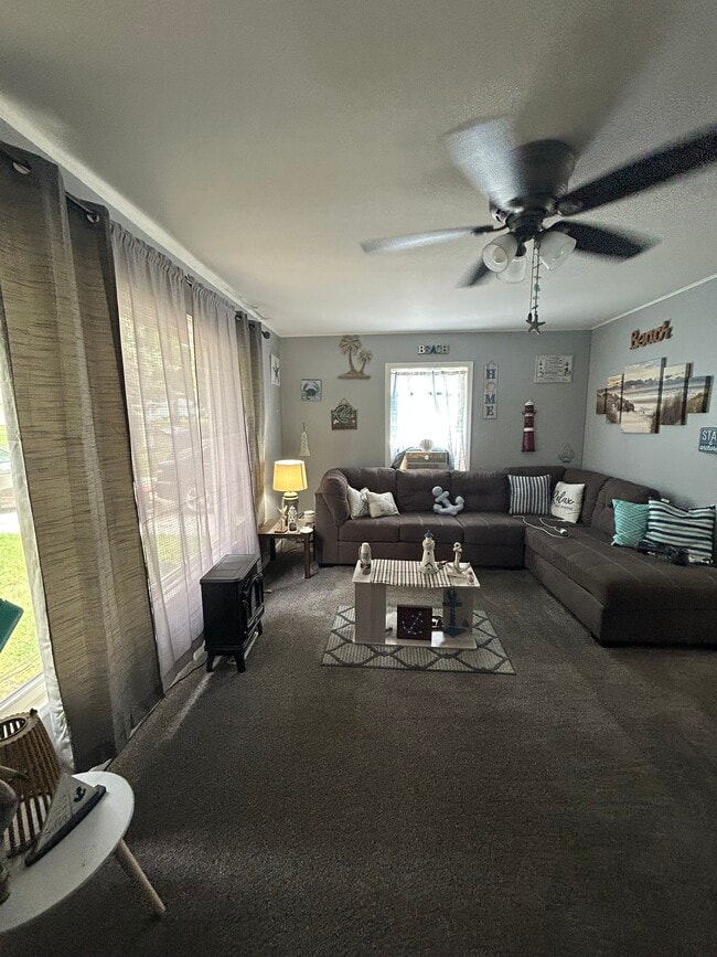 408 E Broadwell St in Albion, MI - Building Photo - Building Photo