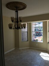 26 Aston Cir in Ormond Beach, FL - Foto de edificio - Building Photo