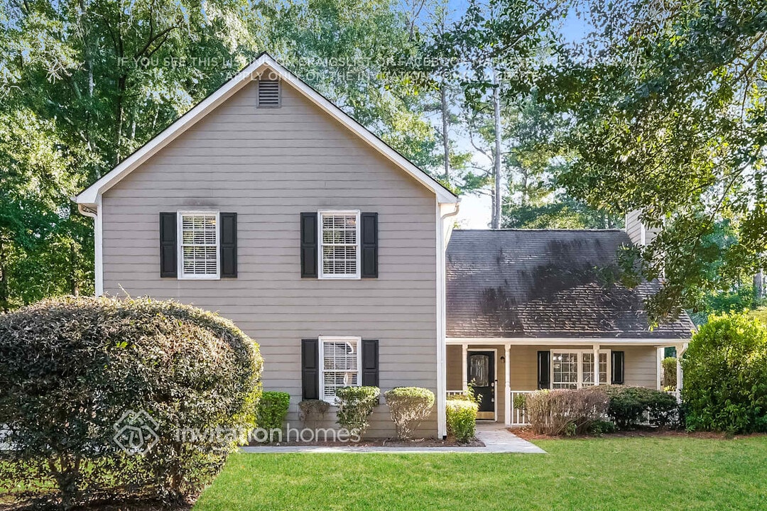 1834 Edington Rd SW in Marietta, GA - Building Photo