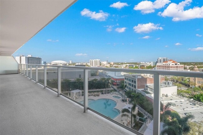 400 Central Ave, Unit 1109 in St. Petersburg, FL - Building Photo - Building Photo