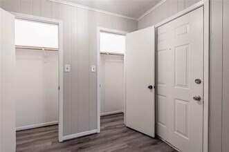 116 Pine Hollow Ln, Unit C in Huntsville, TX - Building Photo - Building Photo