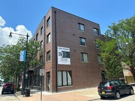 6350 N Glenwood Ave, Unit 204 in Chicago, IL - Building Photo