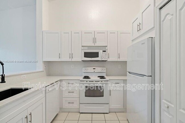 property at 1663 SE 29th St