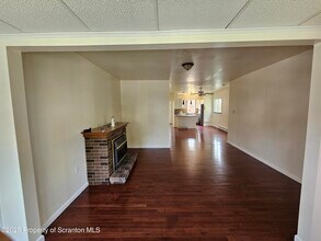 1042 Taylor Ave in Scranton, PA - Building Photo - Building Photo