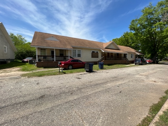 1110-1124 E 3rd Ave in Lanett, AL - Building Photo - Building Photo