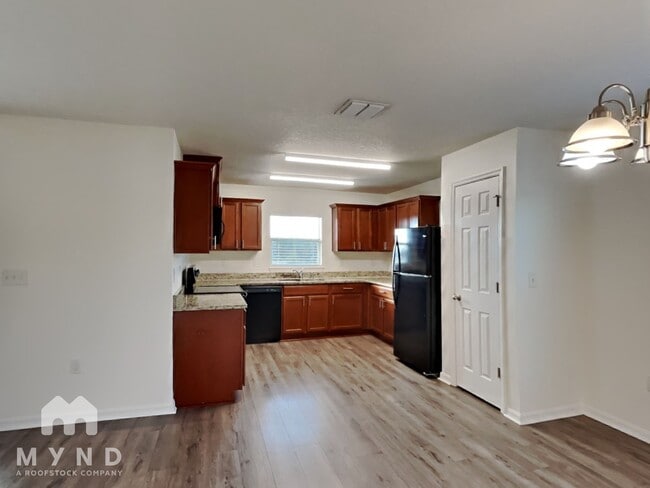 6600 Wirevine Dr in Brooksville, FL - Foto de edificio - Building Photo