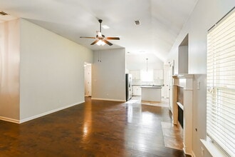 2639 Cherry Tree Dr in Southaven, MS - Building Photo - Building Photo