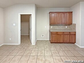 610 Point Springs in San Antonio, TX - Building Photo - Building Photo