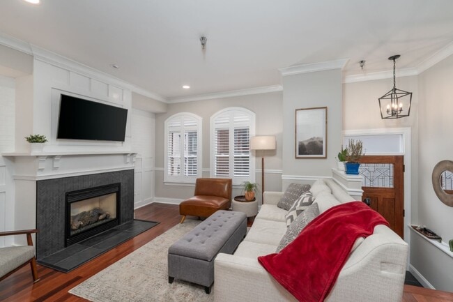 1009 S Decker Ave in Baltimore, MD - Building Photo - Building Photo