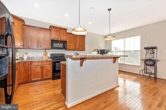 5032 Wesley Square in Frederick, MD - Building Photo - Building Photo