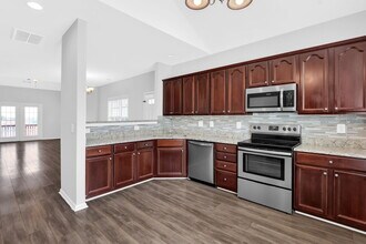 374 Guibor Ct NW in Kennesaw, GA - Building Photo - Building Photo