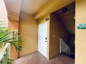 6560 NW 114th Ave in Doral, FL - Building Photo - Building Photo