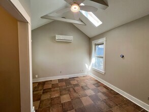 506 S Poplar St in Urbana, IL - Building Photo - Building Photo