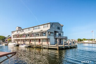 49 Steamboat Wharf in Groton, CT - Building Photo
