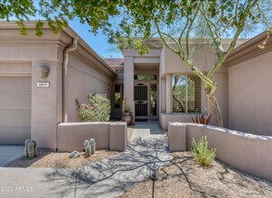 6879 E Amber Sun Dr in Scottsdale, AZ - Building Photo - Building Photo