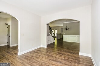 857 Overlook Gln Dr in Lawrenceville, GA - Building Photo - Building Photo