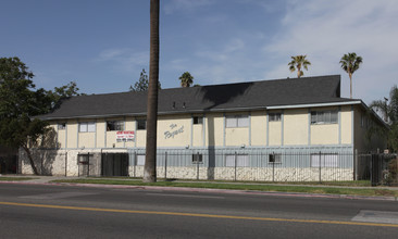 The Regent in Riverside, CA - Foto de edificio - Building Photo