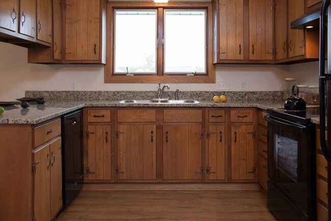 property at 486 Tracey Ln