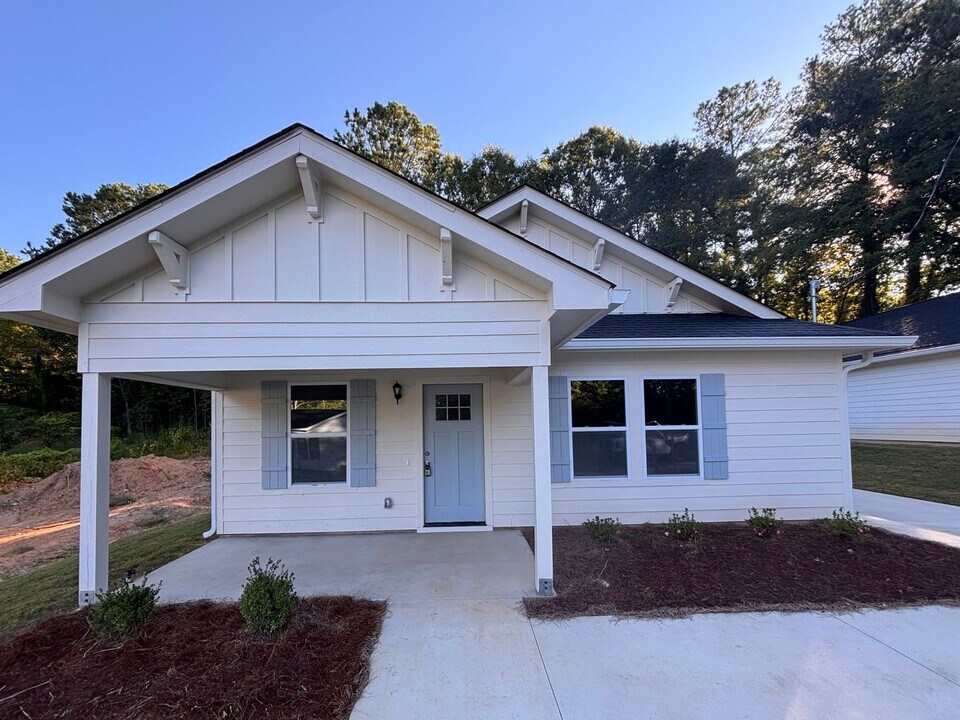 110 Dale St in Rome, GA - Building Photo