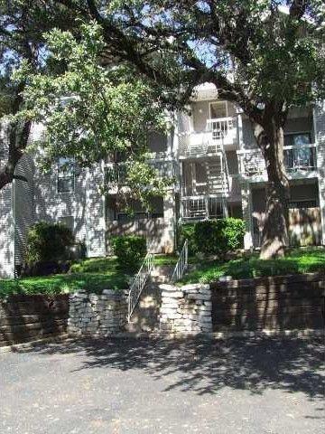 property at 114 E 31st St