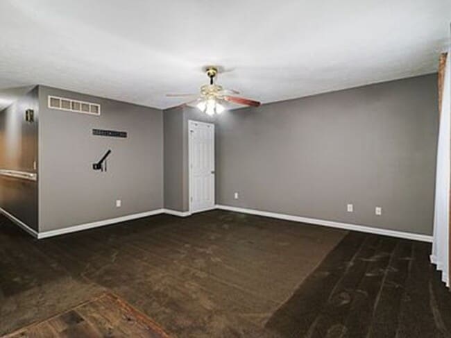 1622 Iowa St in Bloomington, IL - Building Photo - Building Photo