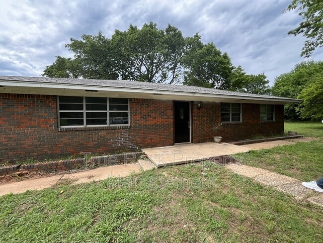 property at 18642 CR 1500