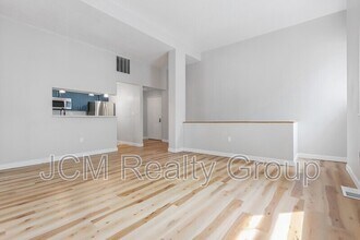 15 Ocean Ave in Winthrop, MA - Building Photo - Building Photo