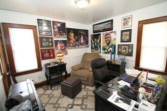 2639 N 61st St, Unit 2639 in Milwaukee, WI - Building Photo - Building Photo