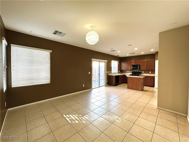 9044 Fathers Pride Ave in Las Vegas, NV - Building Photo - Building Photo