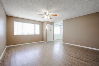 10302 N 95th Dr in Peoria, AZ - Building Photo - Building Photo