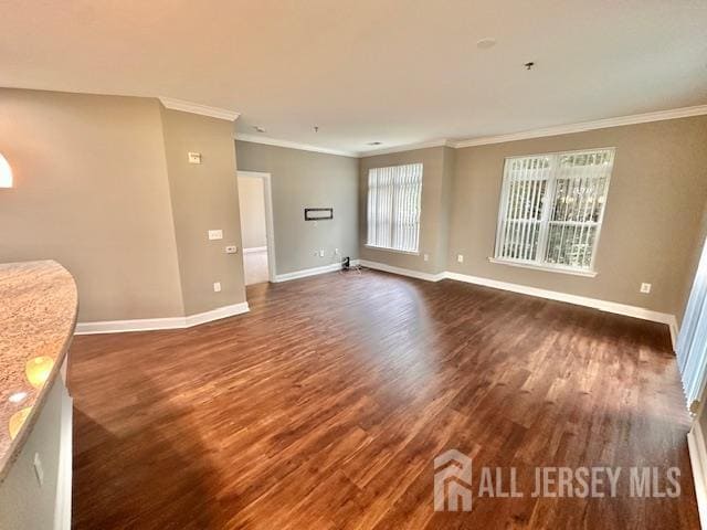 6203 Fernandez Ct in Sayreville, NJ - Building Photo - Building Photo